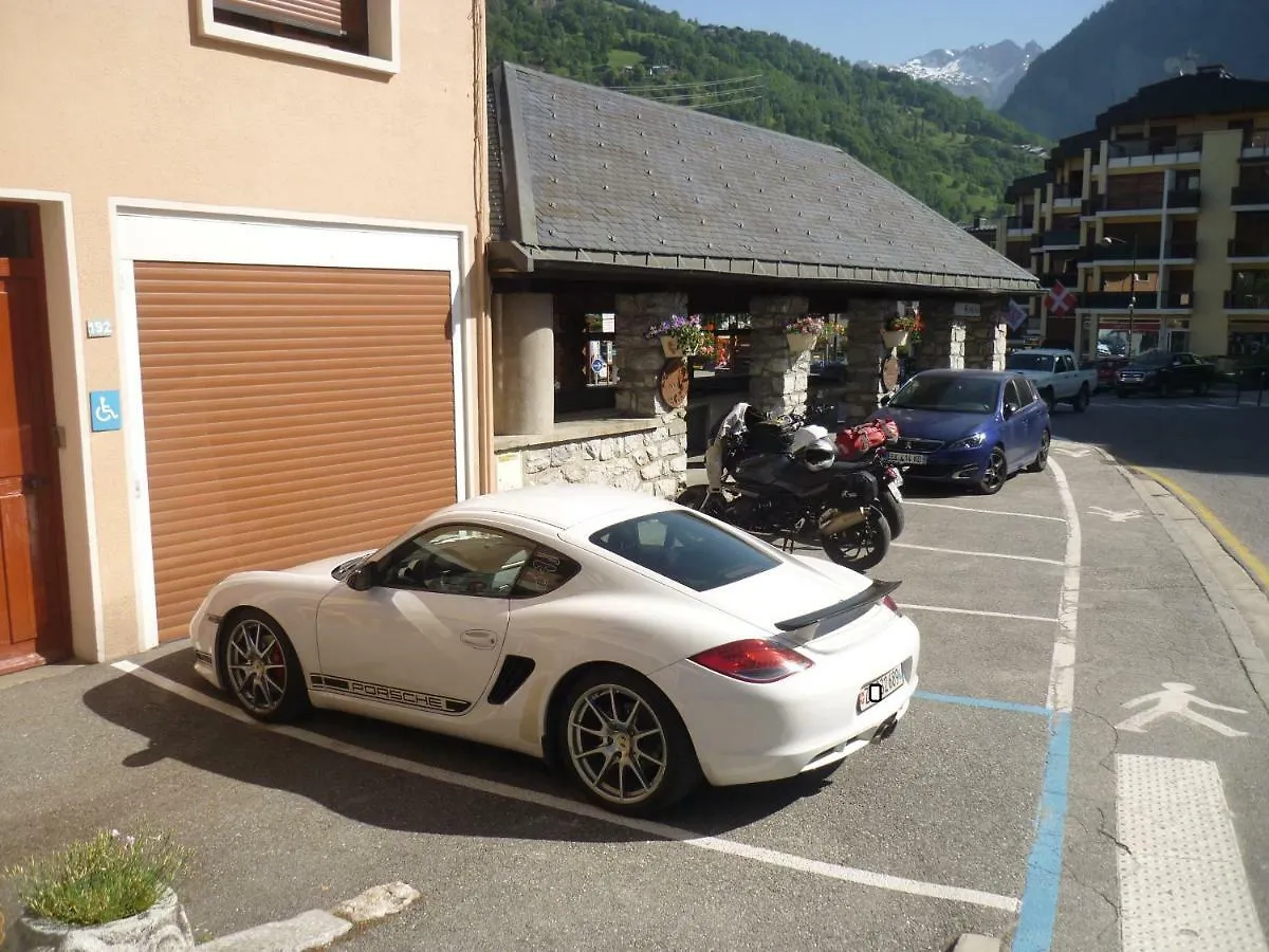 **  Hotel Arolla Bourg-Saint-Maurice Frankrijk