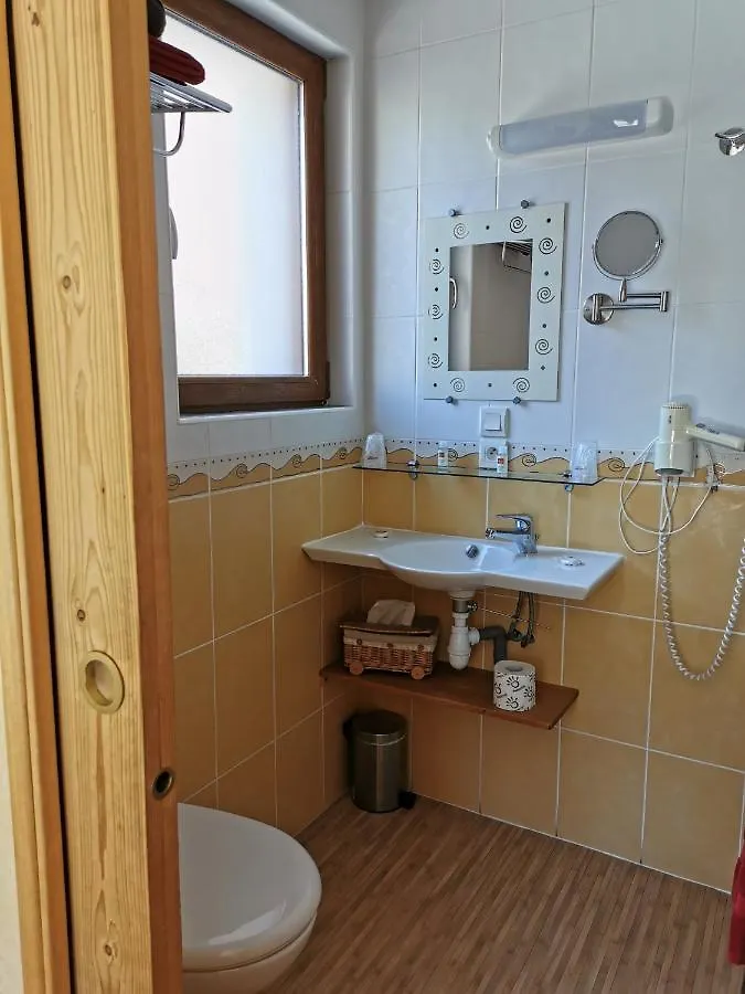 Hotel Arolla Bourg-Saint-Maurice 2*,  Frankrijk